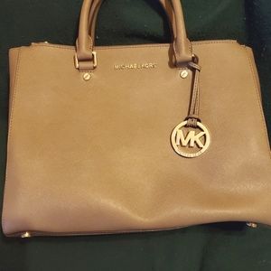 Michael Kors Kellen Medium Saffiano Leather Satchel